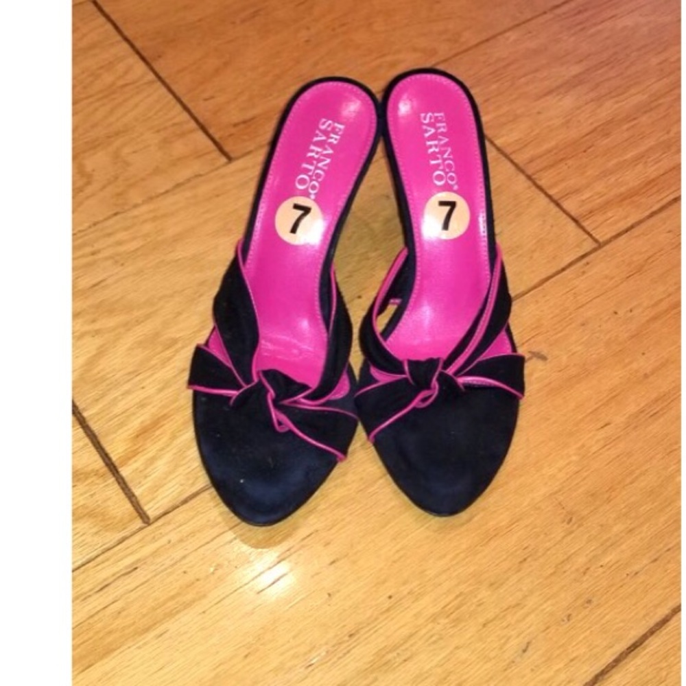 Franco Sarto Black & Pink Wedges